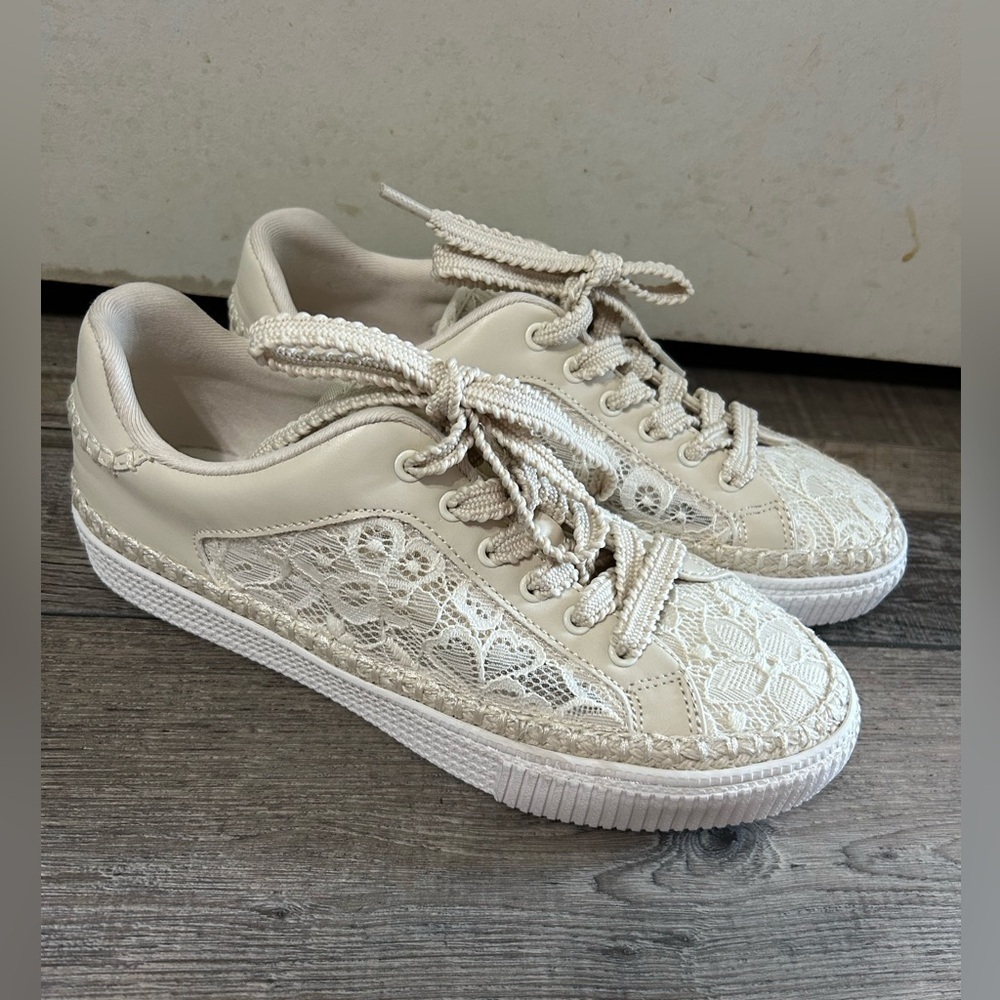 Marc Fisher Sprying Platform cream Lace sneaker shoe - Picture 2 of 9